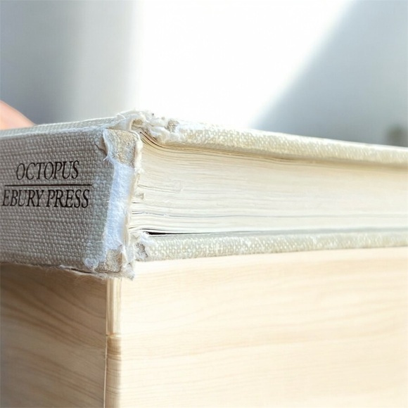 2/$30 The Good Housekeeping Book of the Home The Complete Guide to Modern Living - Picture 13 of 13